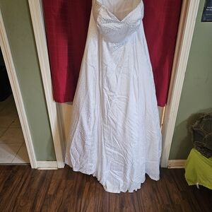 Torrid White leopard Wedding Dress